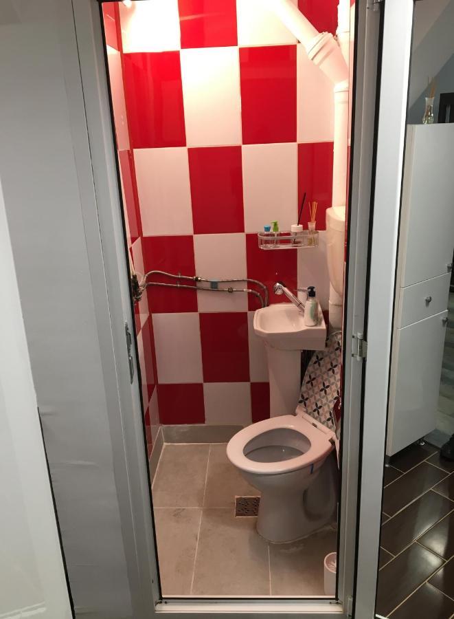 Garso1 4You Apartman Piteşti Kültér fotó