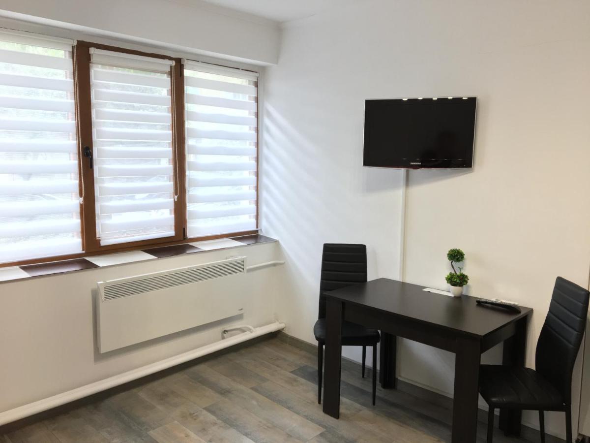 Garso1 4You Apartman Piteşti Kültér fotó
