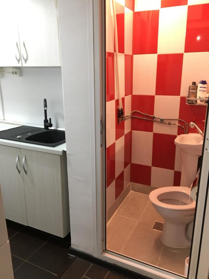 Garso1 4You Apartman Piteşti Kültér fotó